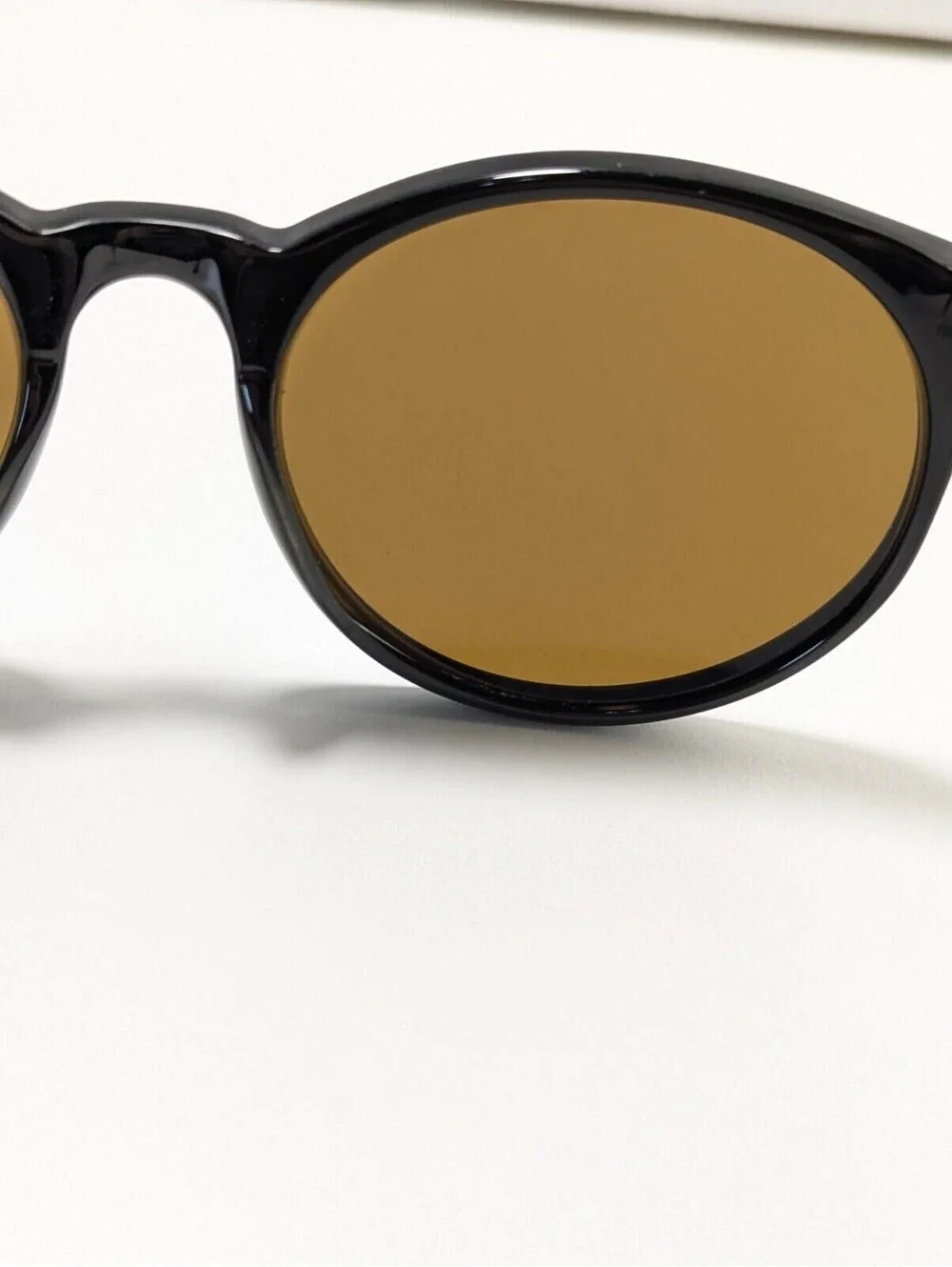Revo 957/001 Black Frame Blue Mirror Lens Sunglasses Hong Kong 50-15-134